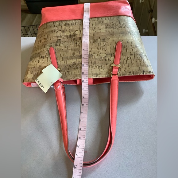 NEW!  Anne Klein, Hot Coral & Cork, Ladies Hand Bag - Picture 13 of 16